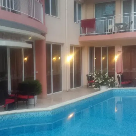 Bahami Hotel 3*