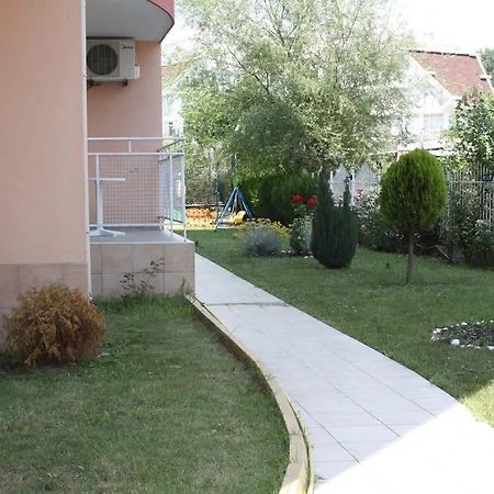 Bahami Hotel