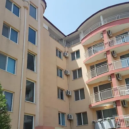 Hotel Bahami 3*